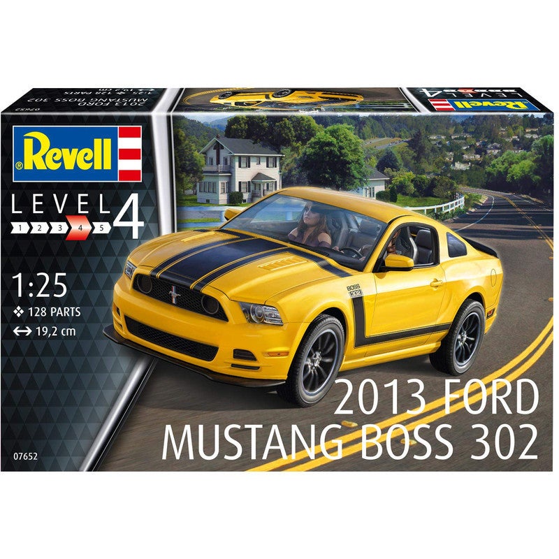 Revell 1:25 2013 Ford Mustang Boss 302