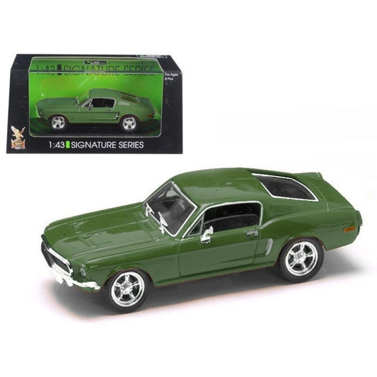 Road Signature 1:43 1968 Ford Mustang GT 2+2 Fastback Green